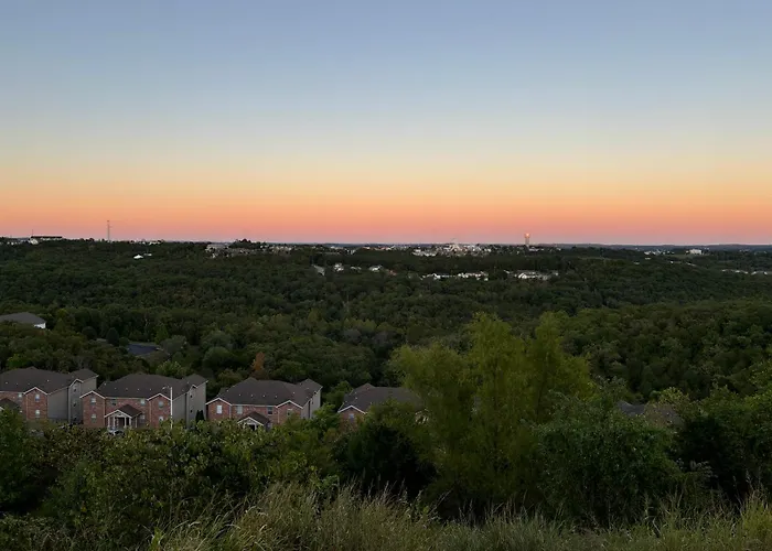 New Condo No Stairs, Branson Skyline, Games Arcade, Central